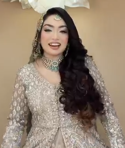 মাঝে মাঝে একটু ভিন্ন রূপেও দেখা ভালো🤗